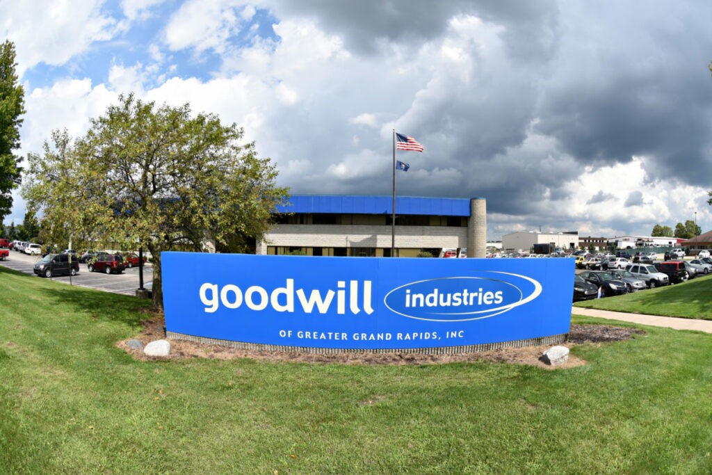 outlet-11-e1562097176795 Goodwill office building